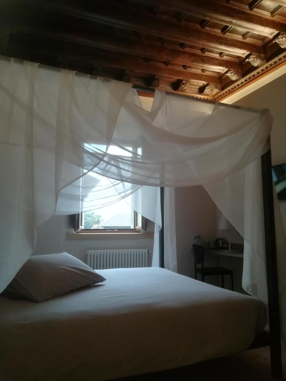 Albrici Hotel
